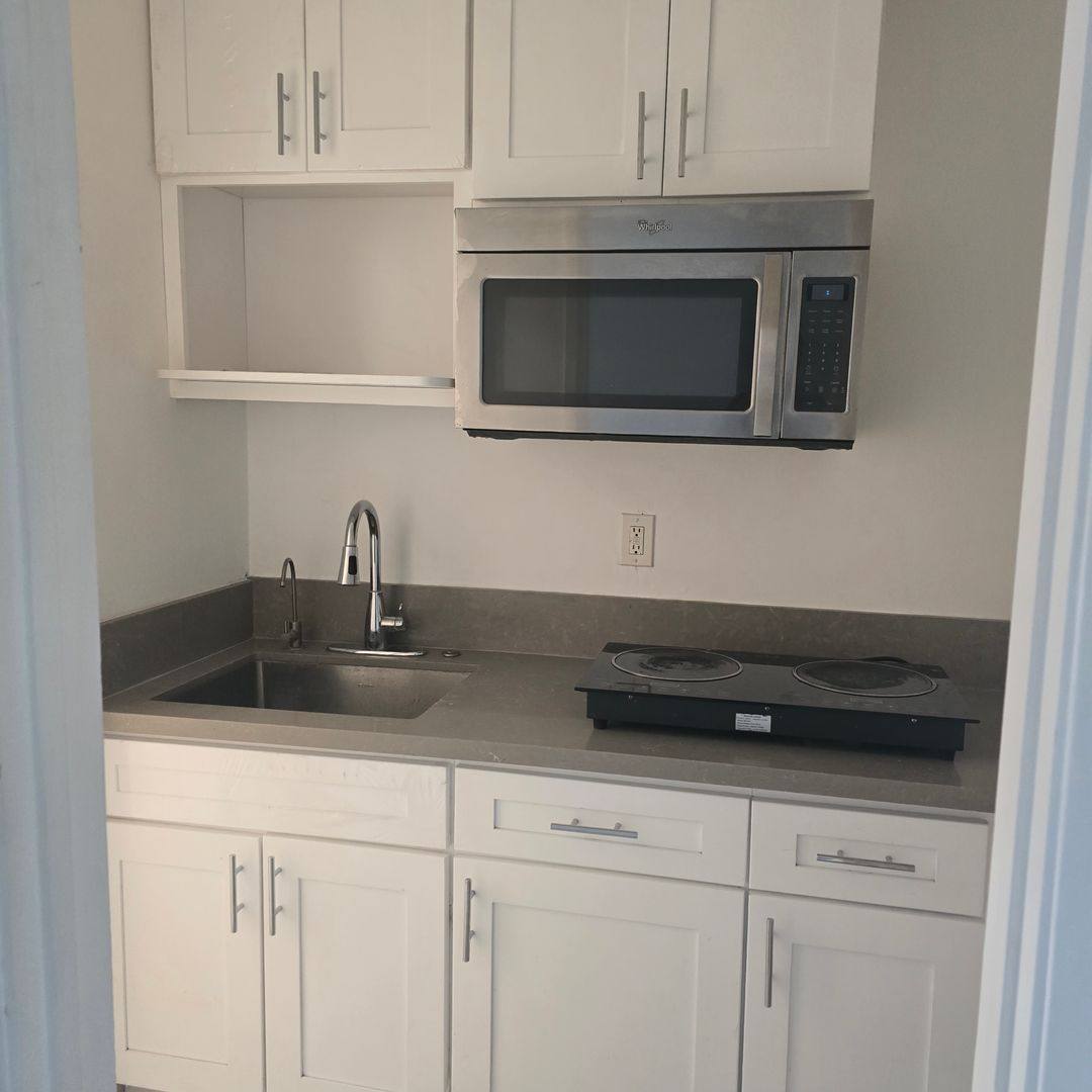 Apartment for rent at 6460 Crecent Ave, Buena Park, CA 90620