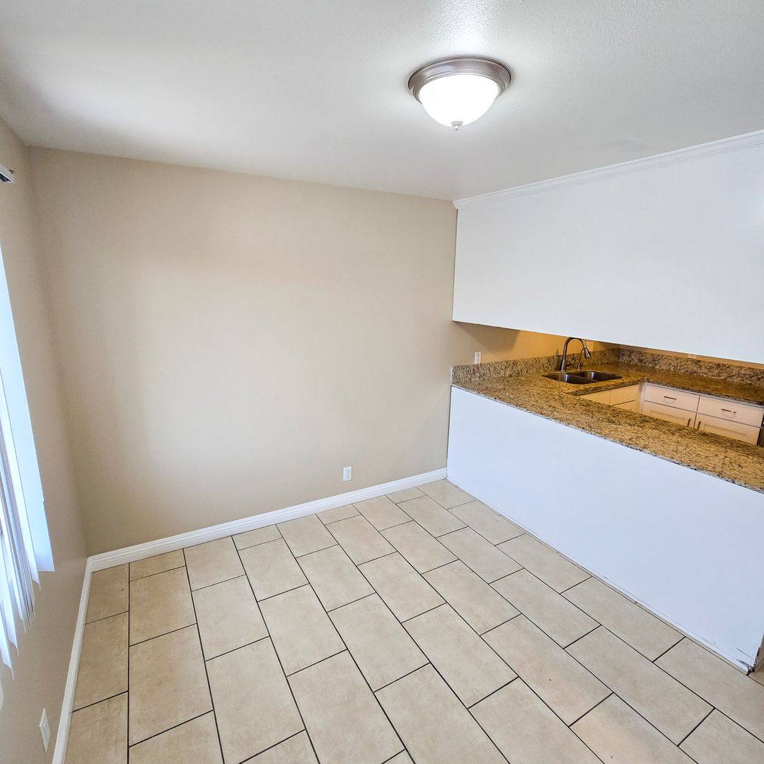 Apartment for rent at 6460 Crecent Ave, Buena Park, CA 90620