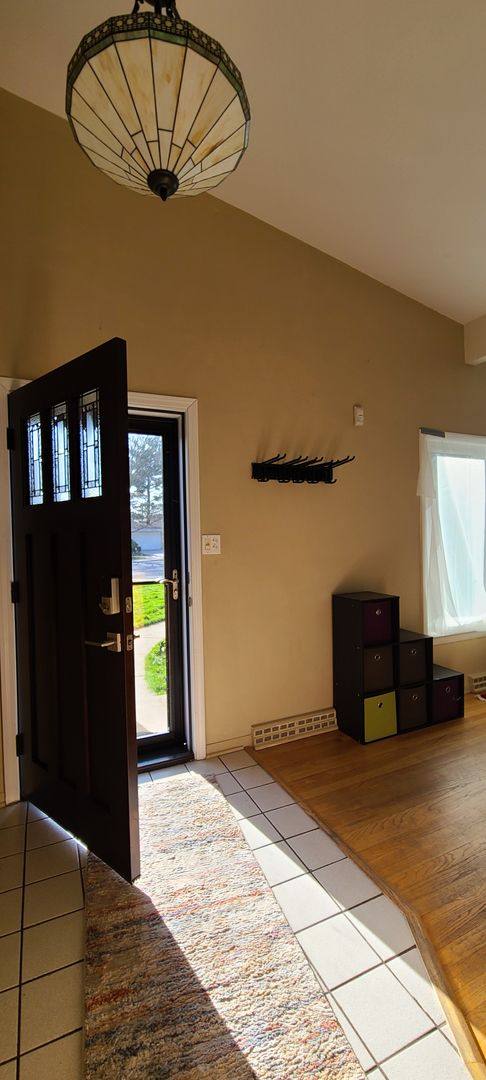 House for rent at 724 Laporte Ave, Wilmette, IL 60091