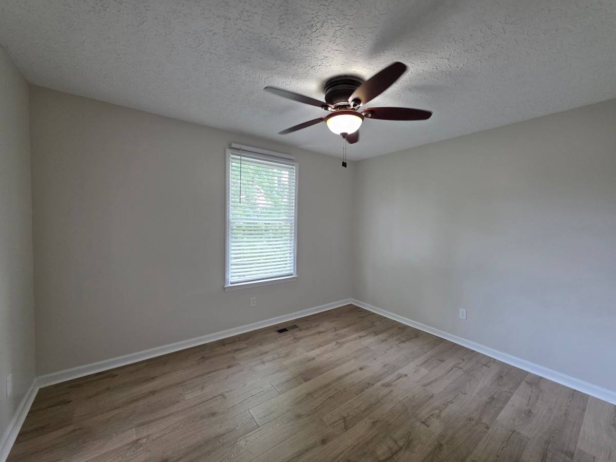 House for rent at 307 Castlewood Dr, Mount Juliet, TN 37122