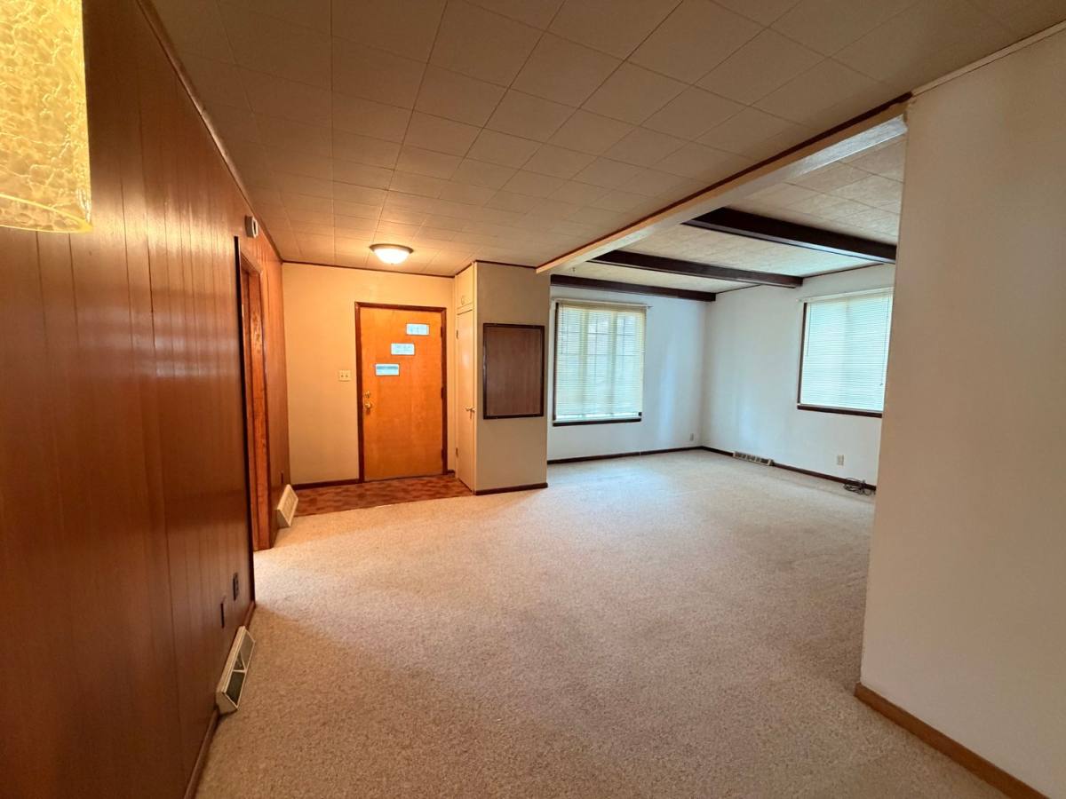 Apartment for rent at 320 S 17th St, Fort Dodge, IA 50501