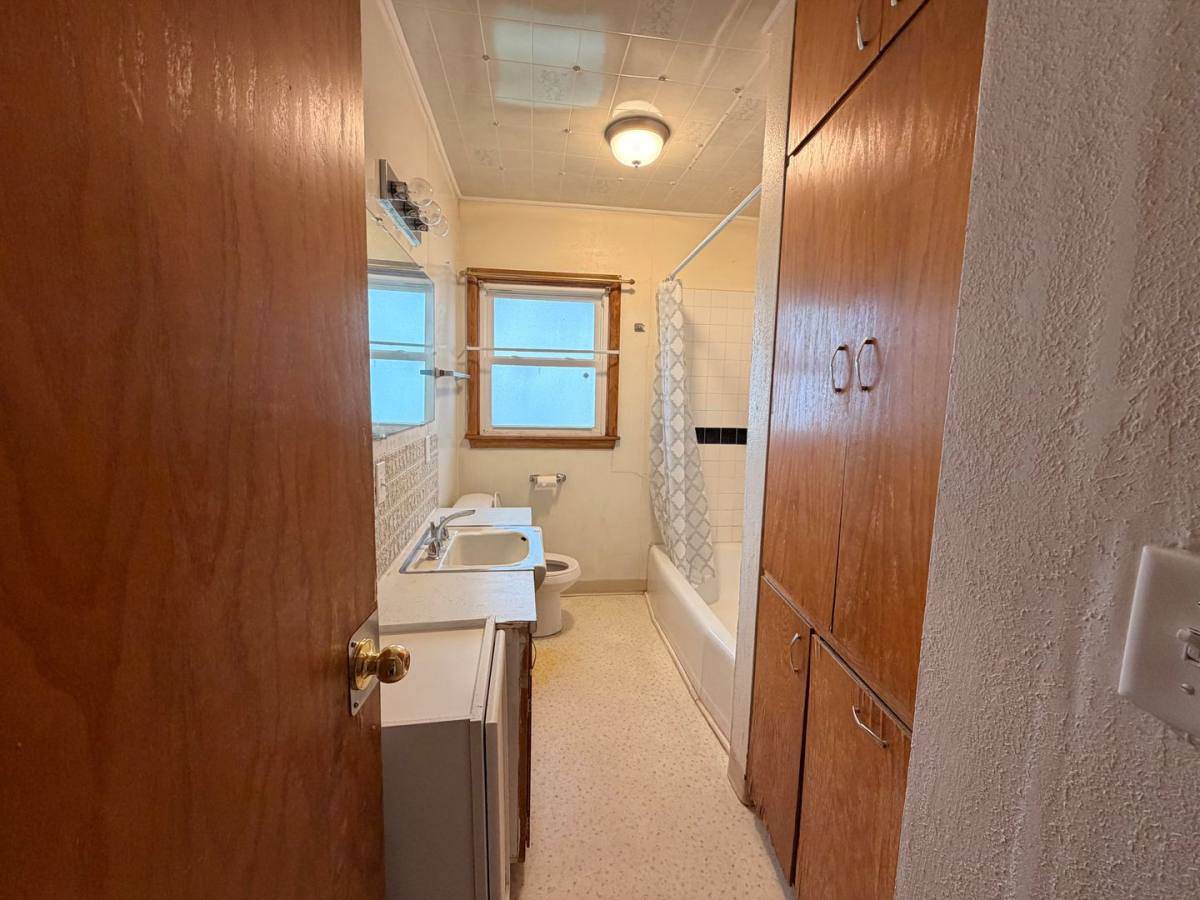 Apartment for rent at 320 S 17th St, Fort Dodge, IA 50501