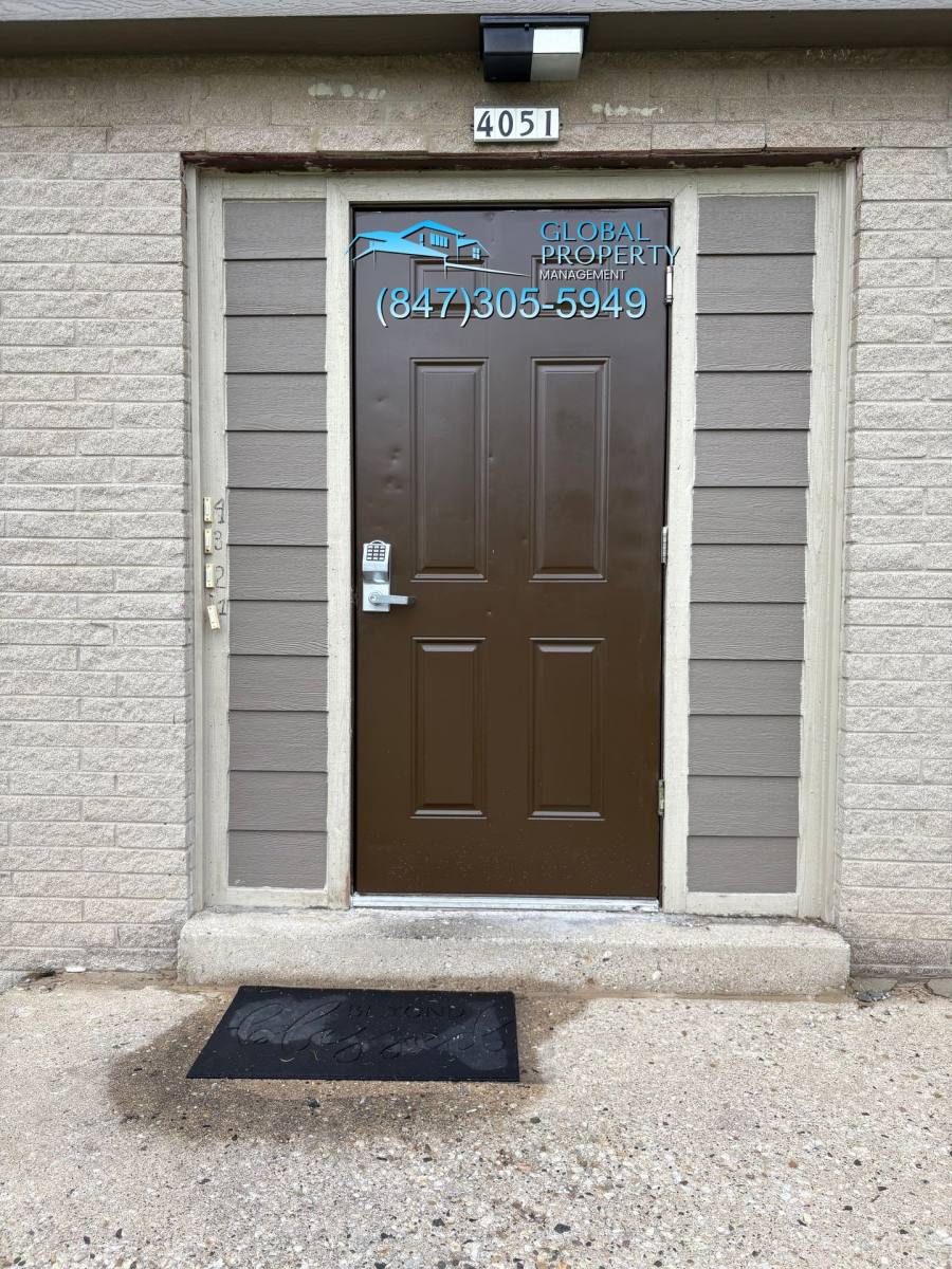 Apartment for rent at 4051 28th Ave, Kenosha, WI 53140