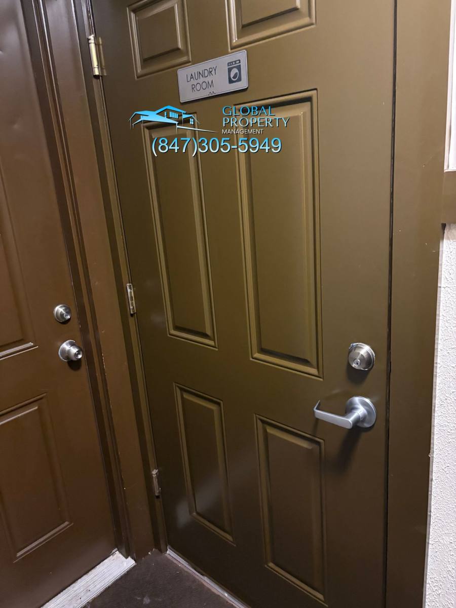 Apartment for rent at 4051 28th Ave, Kenosha, WI 53140