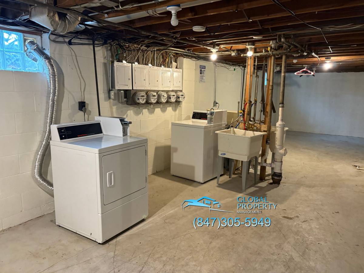 Apartment for rent at 4051 28th Ave, Kenosha, WI 53140