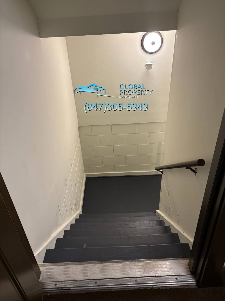 Apartment for rent at 4051 28th Ave, Kenosha, WI 53140