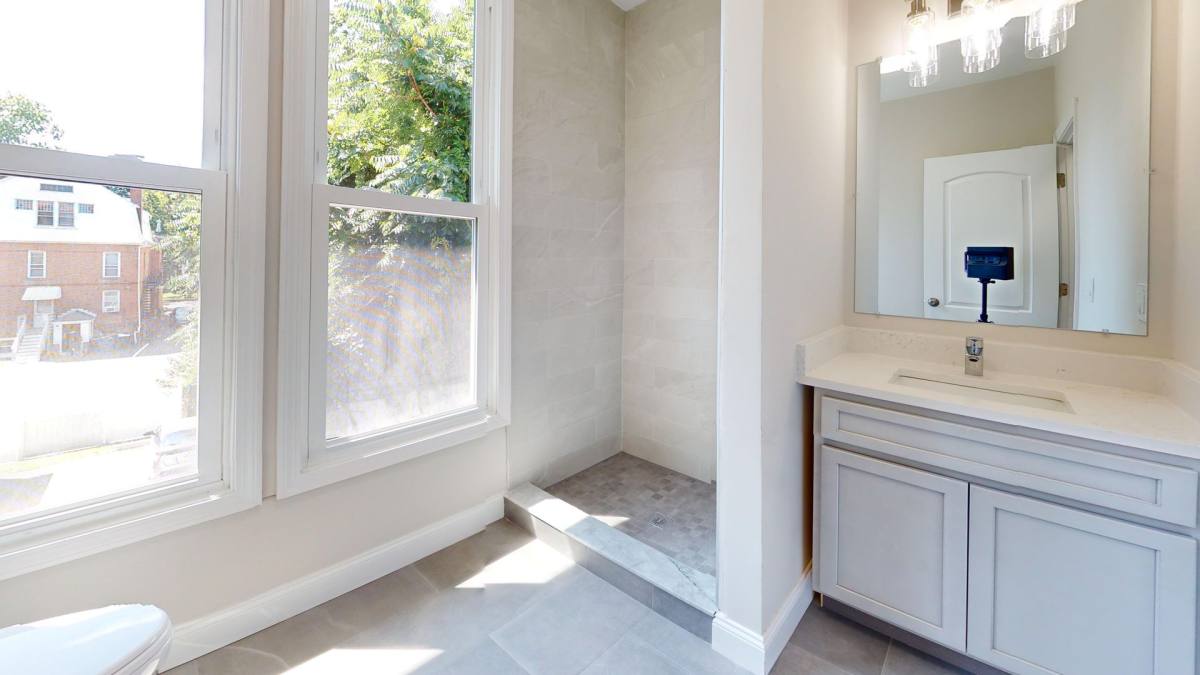 Apartment for rent at 140 Cottage St, New Haven, CT 06510