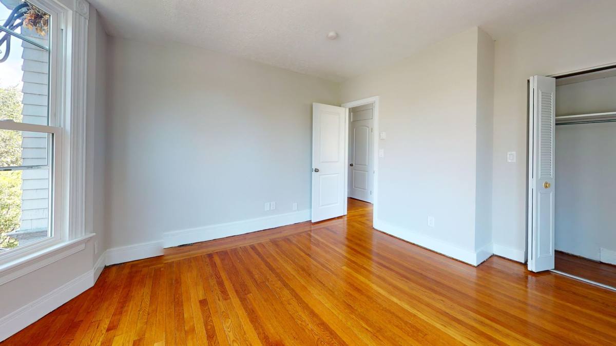 Apartment for rent at 140 Cottage St, New Haven, CT 06510