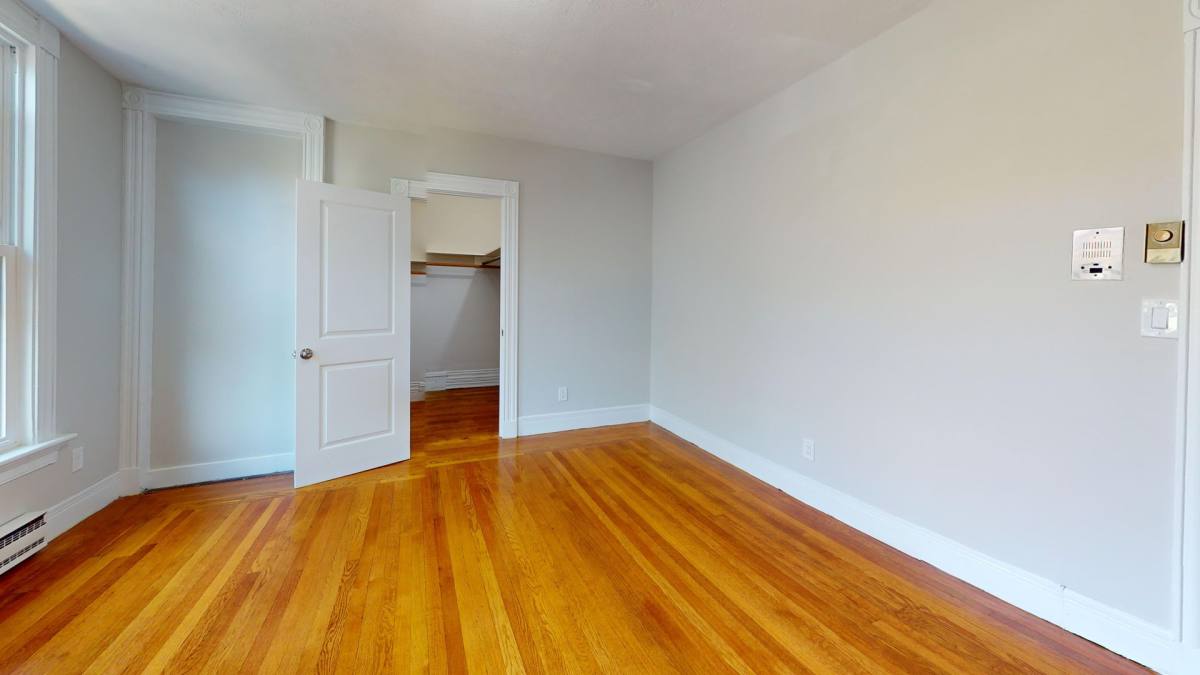 Apartment for rent at 140 Cottage St, New Haven, CT 06510
