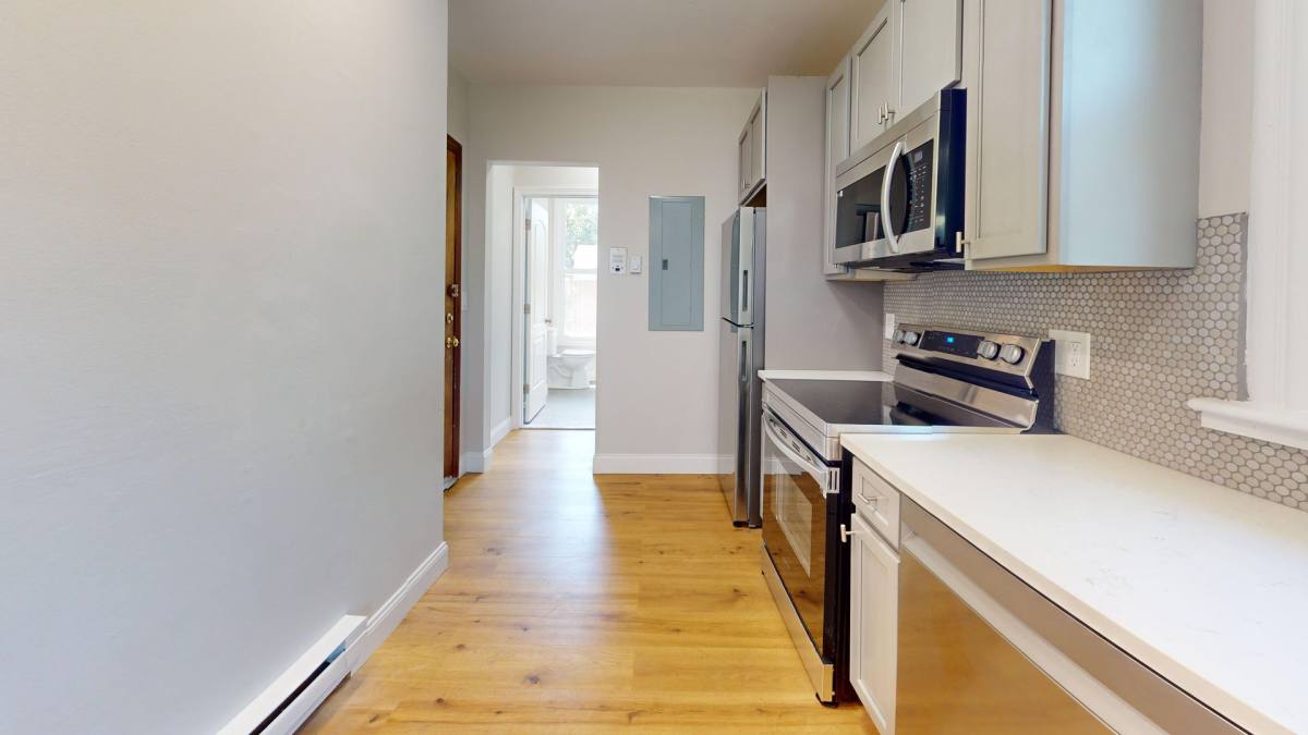 Apartment for rent at 140 Cottage St, New Haven, CT 06510