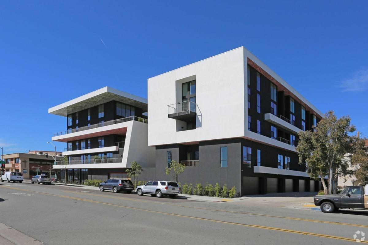 Apartment for rent at 4201 30th St, San Diego, CA 92104