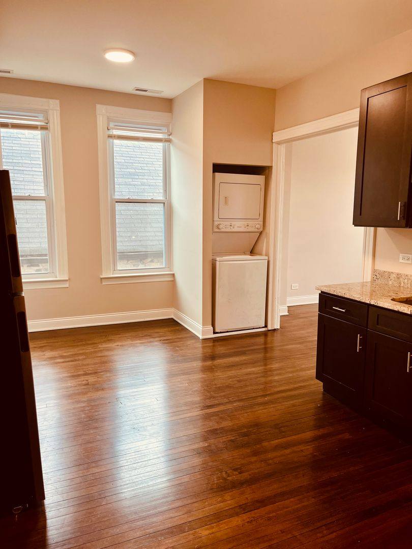 Apartment for rent at 1726 W 19th St, Chicago, IL 60608