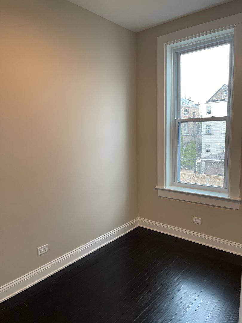 Apartment for rent at 1726 W 19th St, Chicago, IL 60608