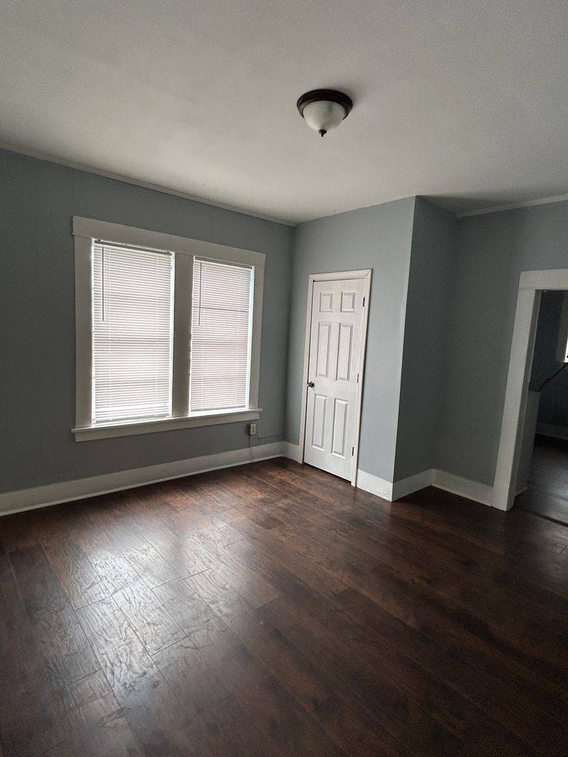 House for rent at 2042 Laurel St, Shreveport, LA 71103