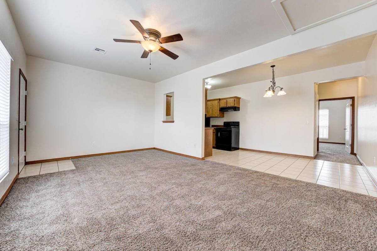 Apartment for rent at 1901 Dover St, Norman, OK 73071