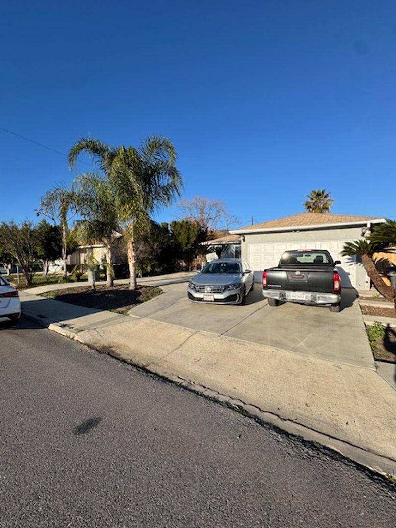 House for rent at 419 Angela Way, San Jacinto, CA 92583