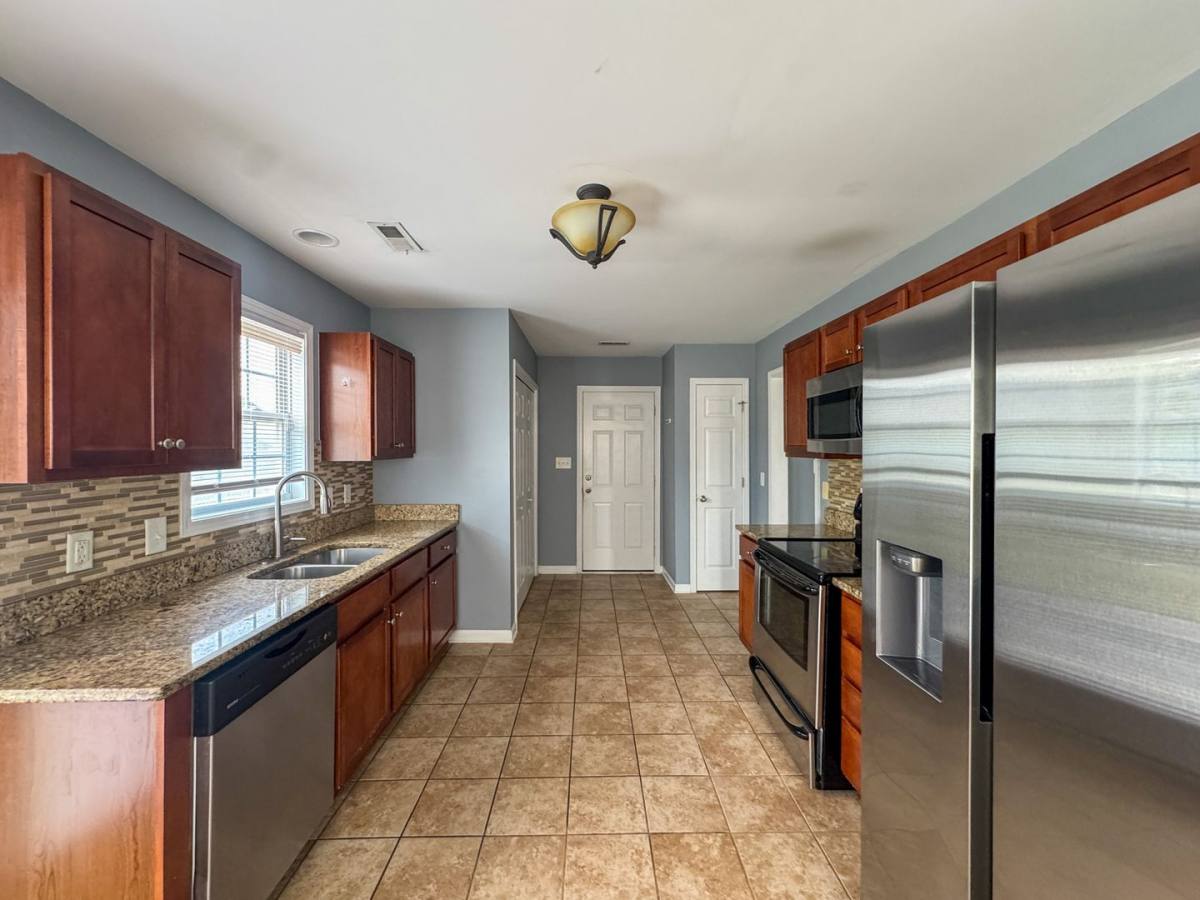 House for rent at 1209 Snowy Egret, Fayetteville, NC 28306