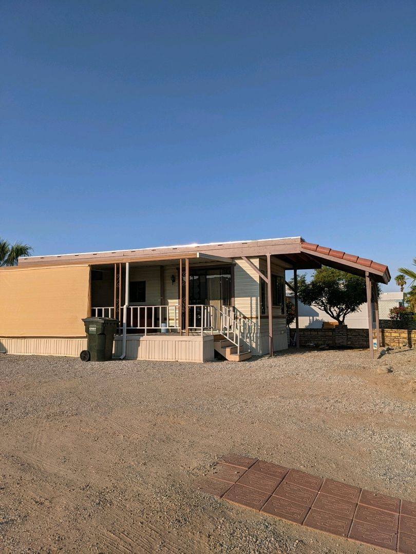 House for rent at 13827 E 49th St, Yuma, AZ 85367