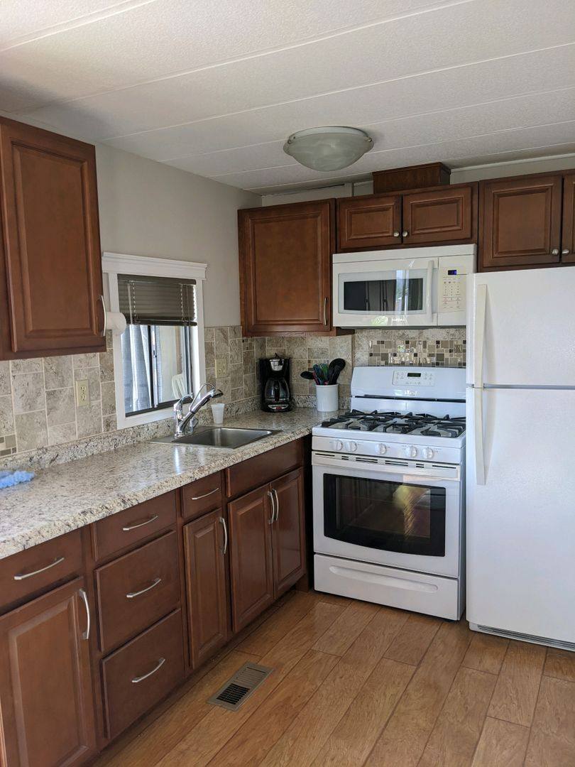 House for rent at 13827 E 49th St, Yuma, AZ 85367