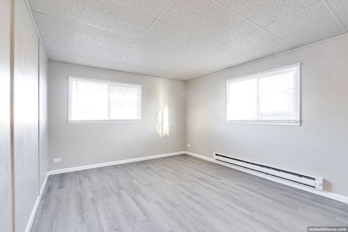 Apartment for rent at 1227 Doctors Dr, Neenah, WI 54956