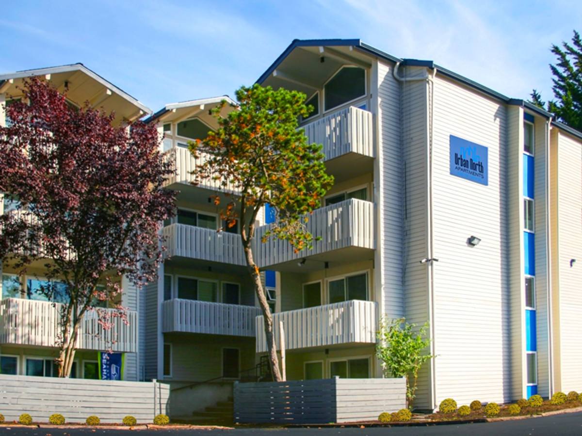 Apartment for rent at 3032 NE 140th St, Seattle, WA 98125