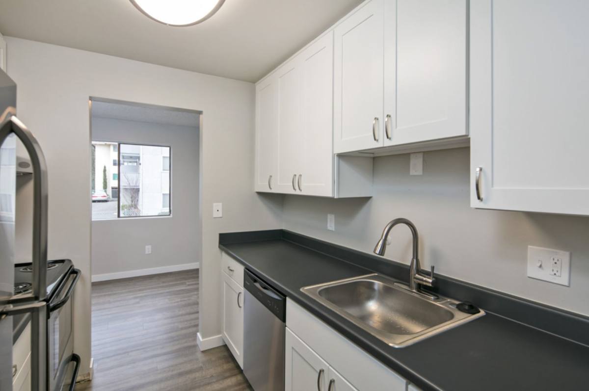 Apartment for rent at 3032 NE 140th St, Seattle, WA 98125