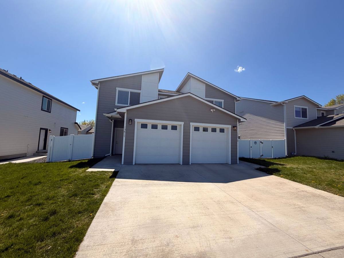 Apartment for rent at 13817 W Redding Dr, Airway Heights, WA 99001