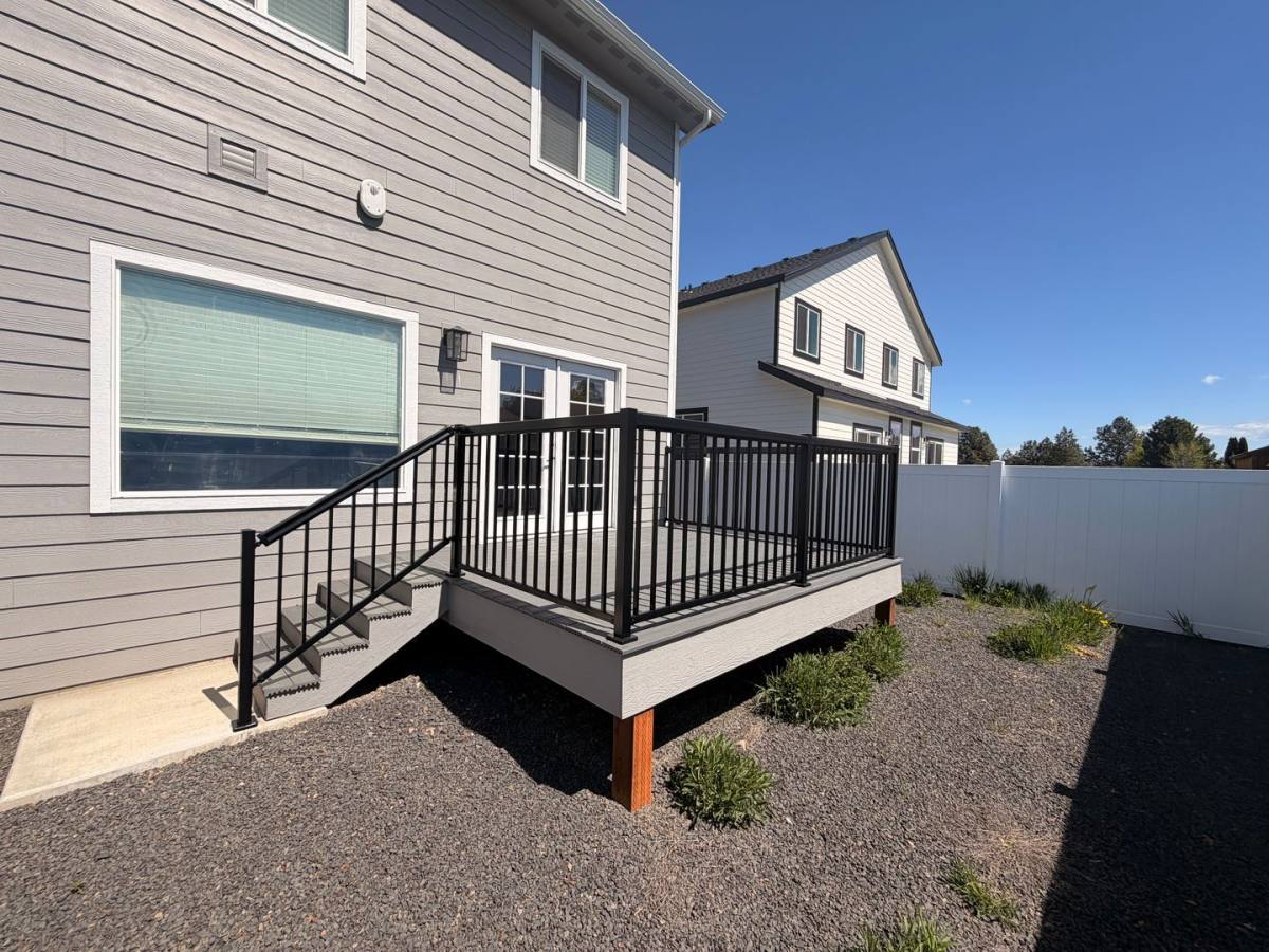 Apartment for rent at 13817 W Redding Dr, Airway Heights, WA 99001