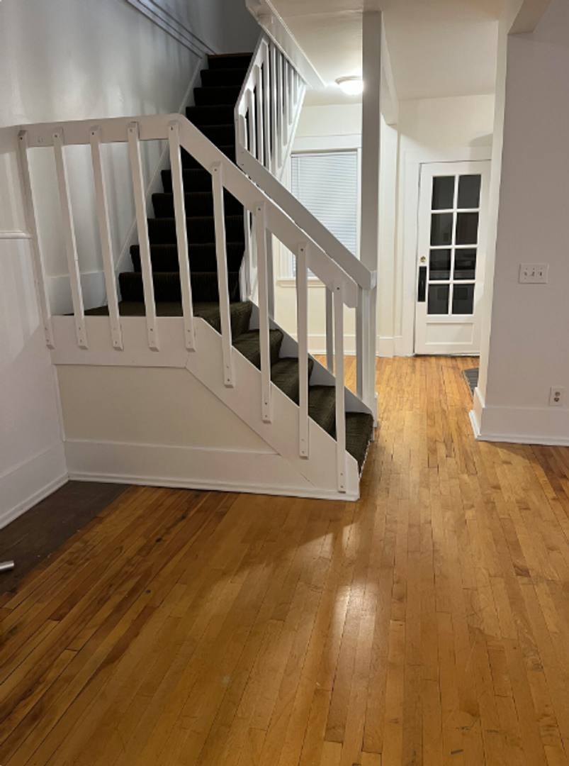 Apartment for rent at 608 Ridgewood Ave, Minneapolis, MN 55403