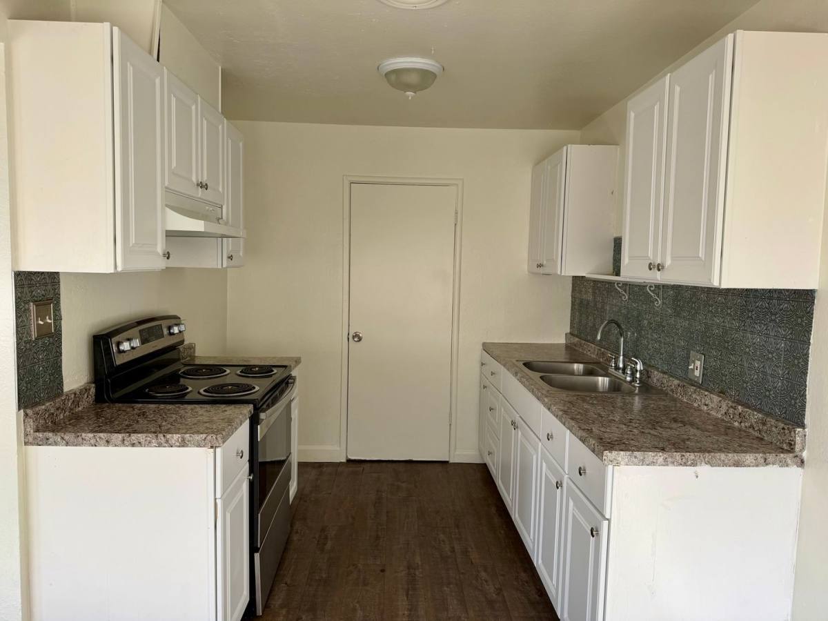 Apartment for rent at 1329 E San Ramon Ave, Fresno, CA 93710