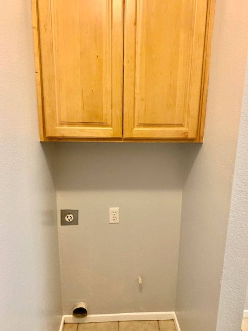 Apartment for rent at 1163 Lakeview Circle, Pittsburg, CA 94565