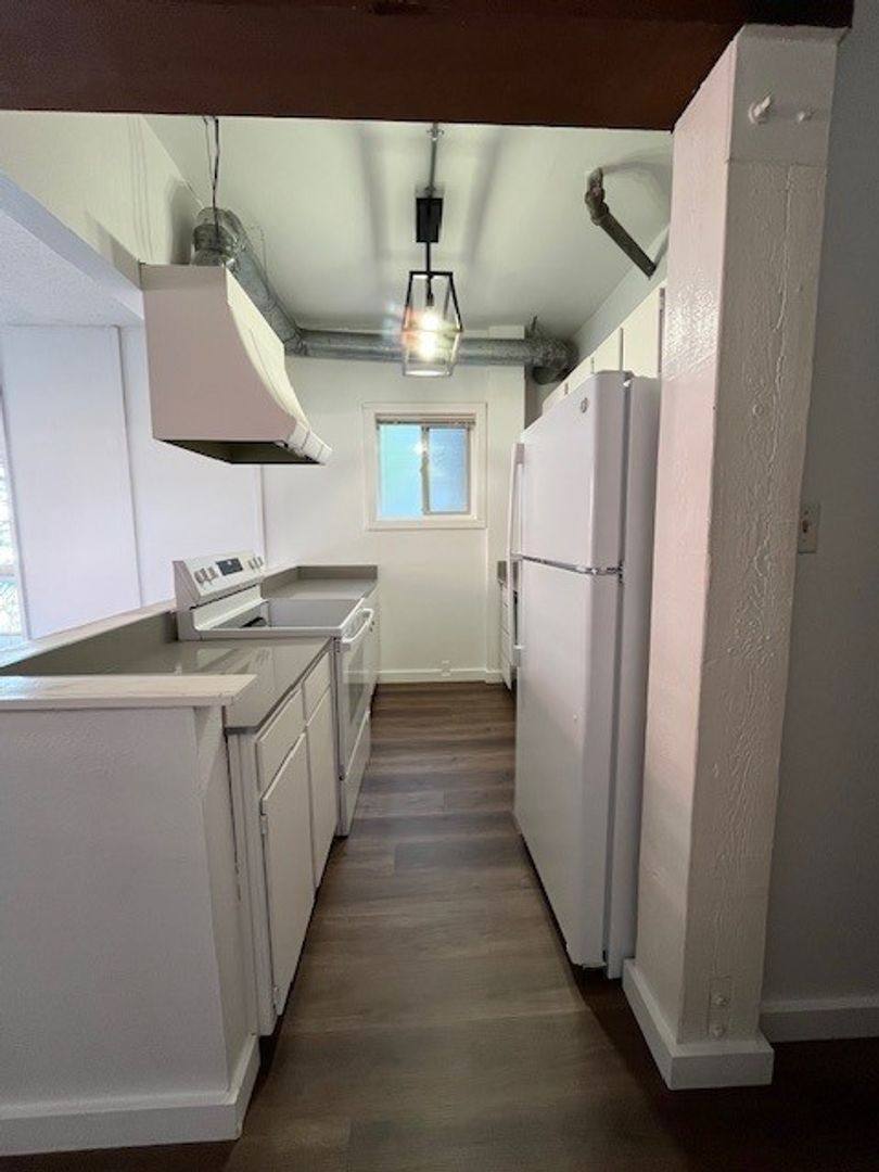 Apartment for rent at 2621 14th W, Seattle, WA 98119