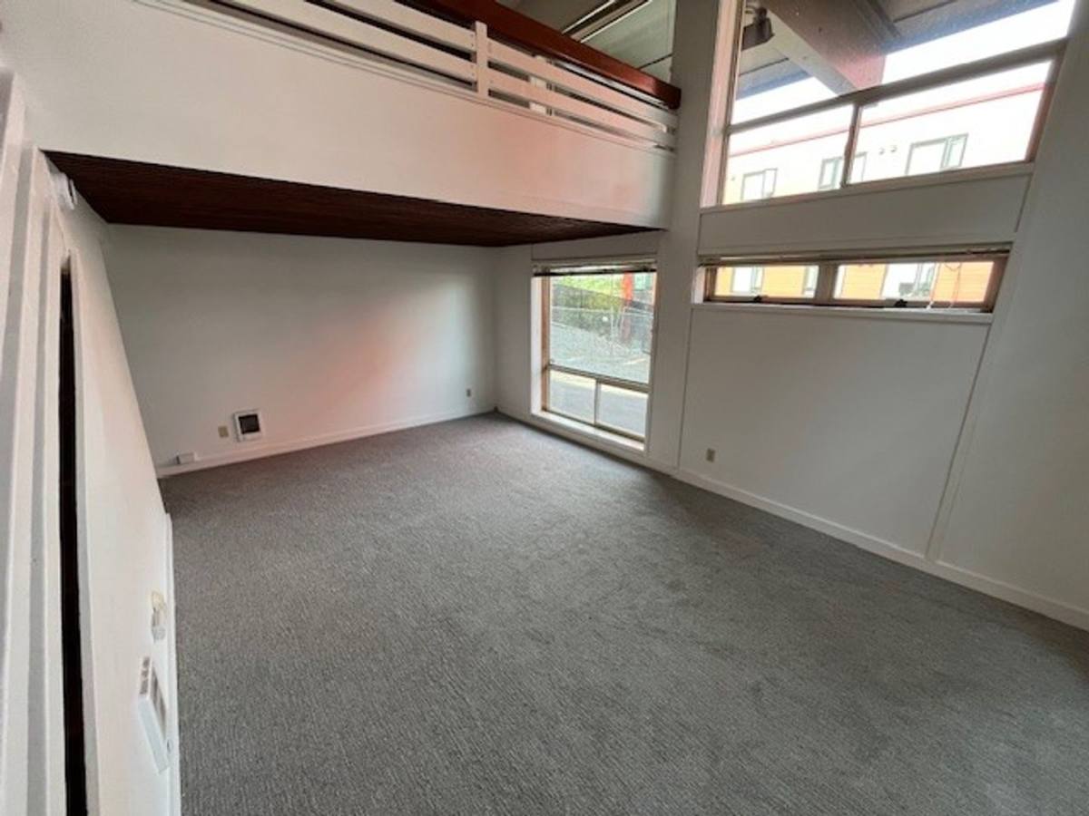 Apartment for rent at 2621 14th W, Seattle, WA 98119
