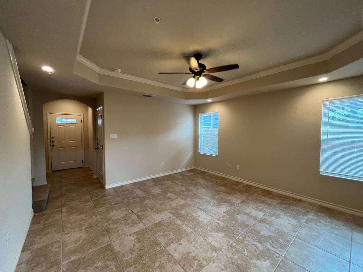 Townhouse for rent at 6306 Luglio Lane, San Antonio, TX 78233