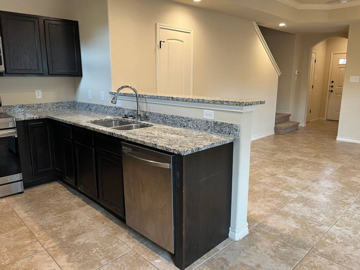 Townhouse for rent at 6306 Luglio Lane, San Antonio, TX 78233