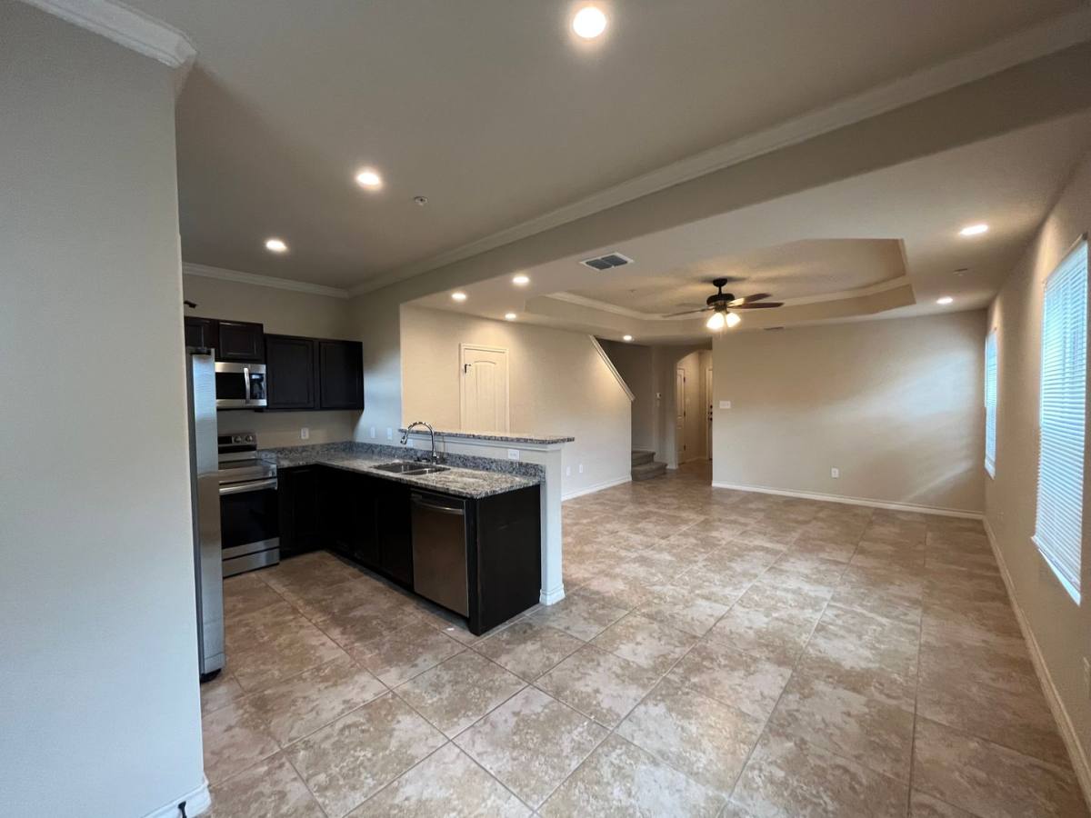Townhouse for rent at 6306 Luglio Lane, San Antonio, TX 78233