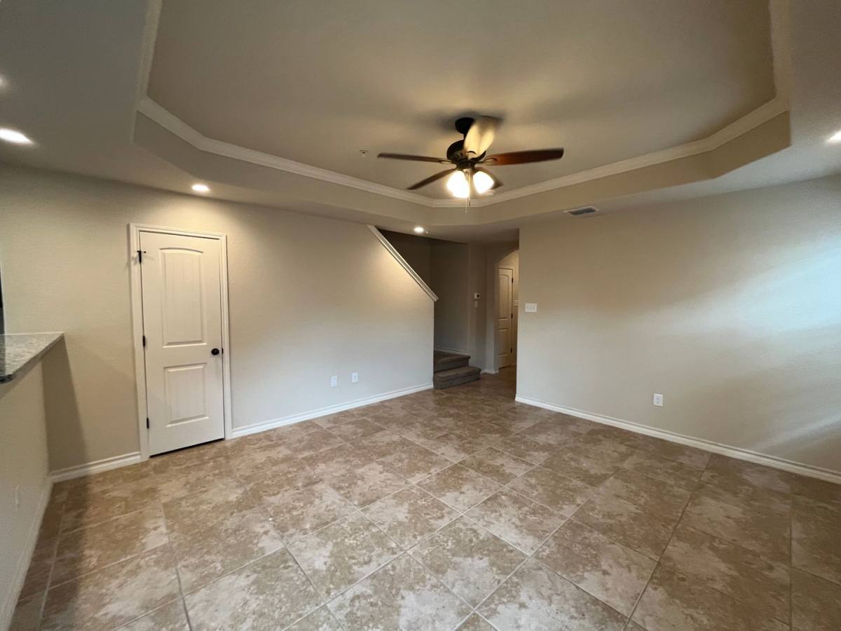Townhouse for rent at 6306 Luglio Lane, San Antonio, TX 78233