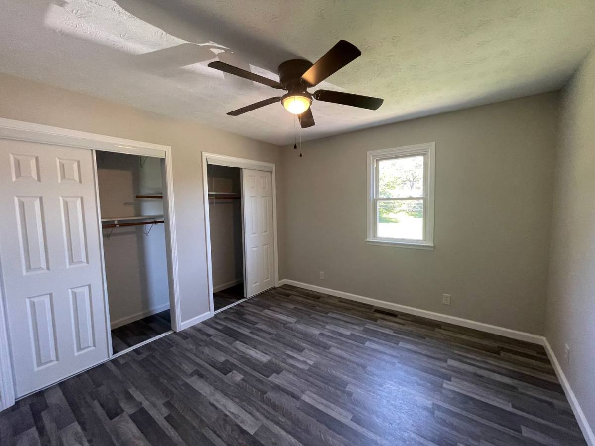 House for rent at 4045 Old Mayfield Rd, Paducah, KY 42003