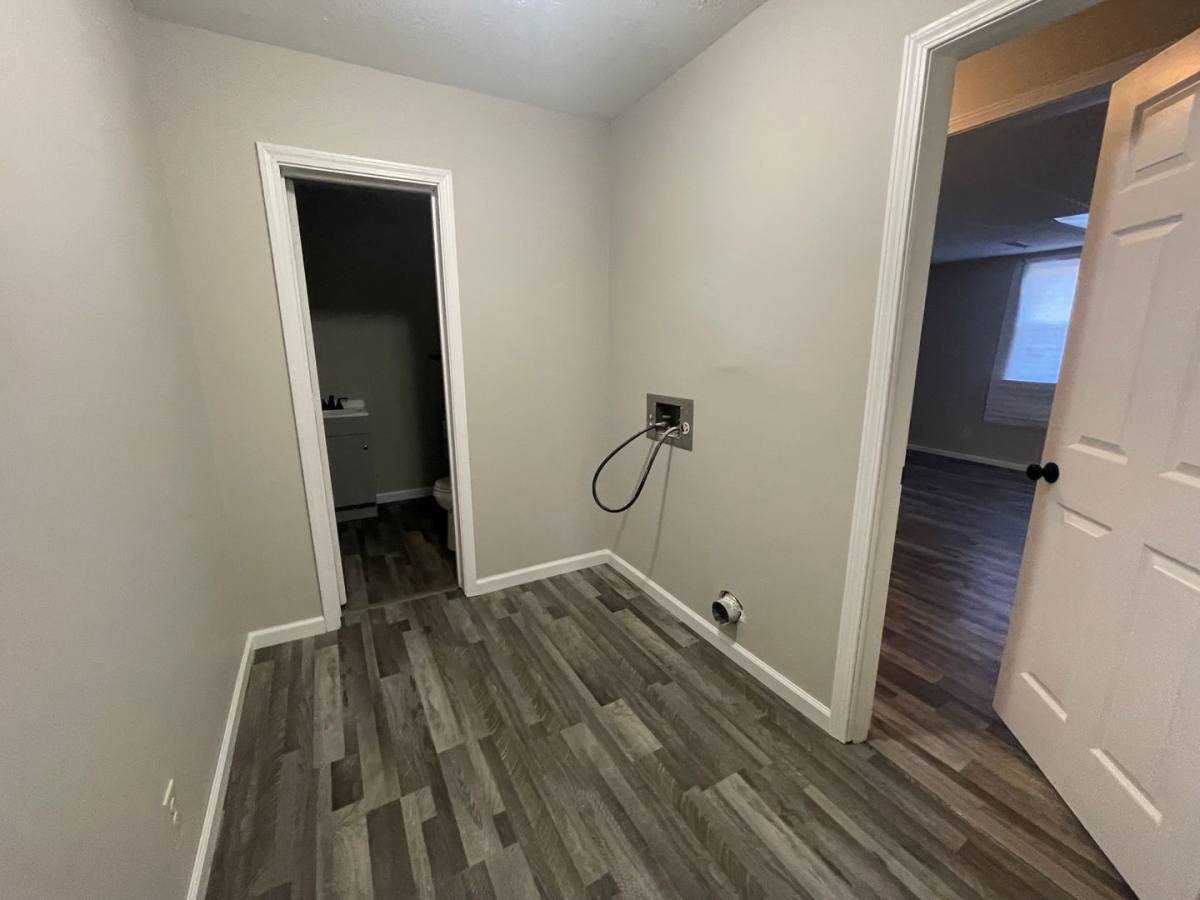 House for rent at 4045 Old Mayfield Rd, Paducah, KY 42003