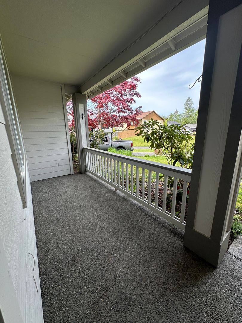 House for rent at 408 Saratoga St, Granite Falls, WA 98252