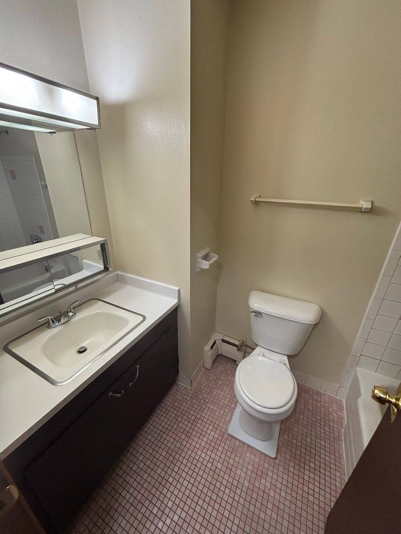 Apartment for rent at 2830 W Bobolink Ave, Milwaukee, WI 53209