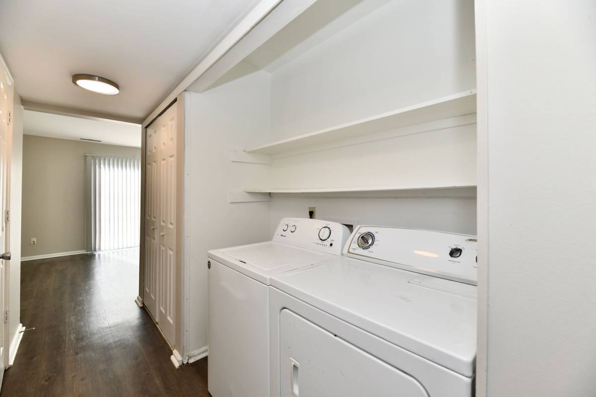 Apartment for rent at 110 Bryn Mawr Lane, Carmel, IN 46032