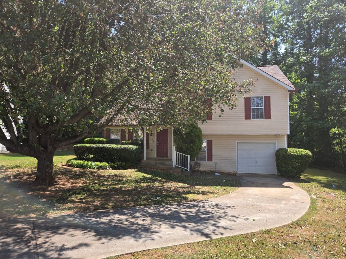 House for rent at 5504 Moriah Lane, Forest Park, GA 30297