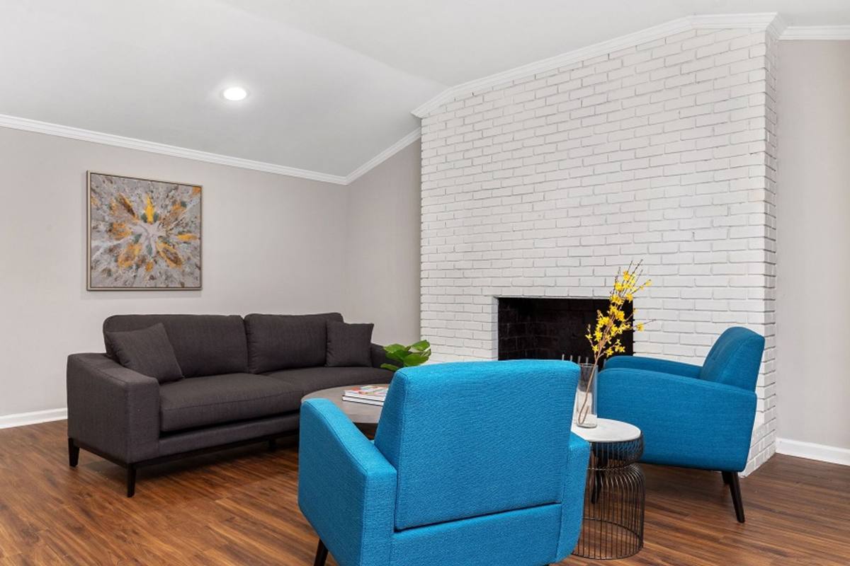Townhouse for rent at 3340 Lansbury Village Dr, Atlanta, GA 30341
