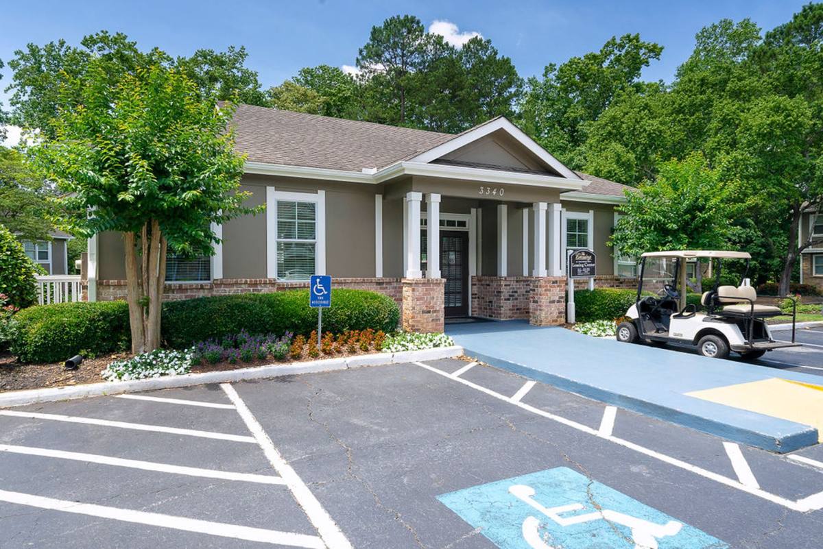 Townhouse for rent at 3340 Lansbury Village Dr, Atlanta, GA 30341