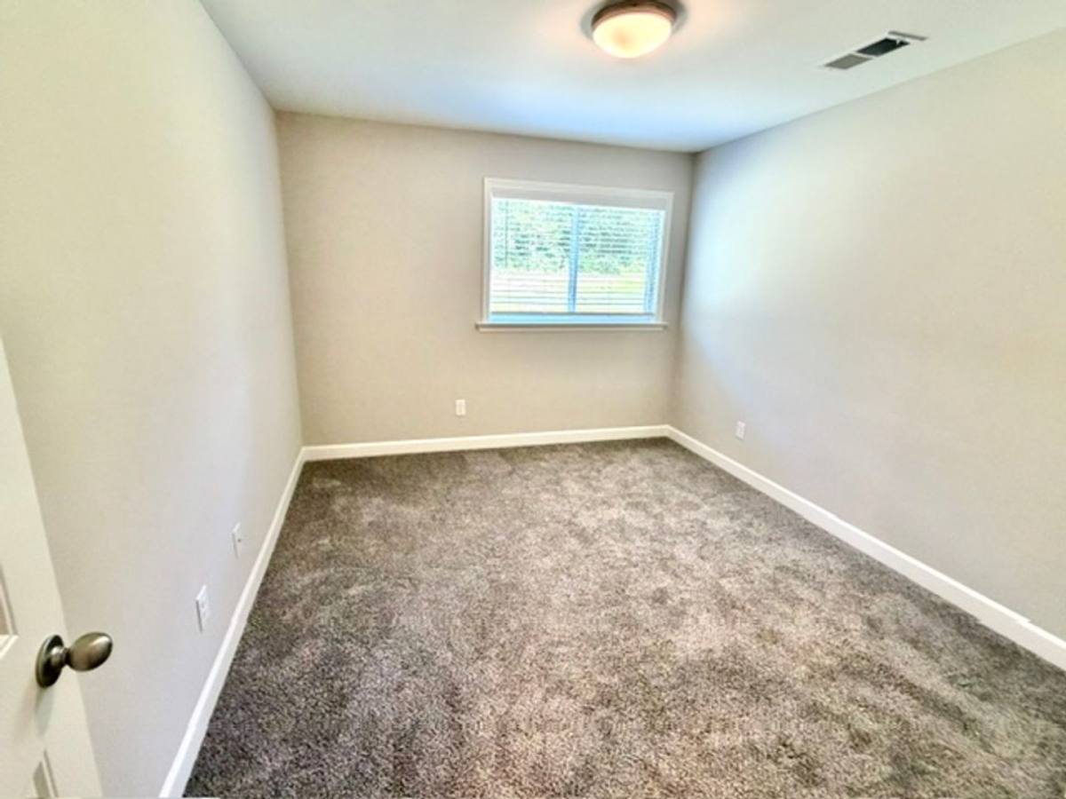 House for rent at 7782 Emeline Dr, Horn Lake, MS 38637