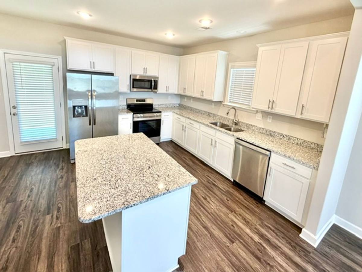 House for rent at 7782 Emeline Dr, Horn Lake, MS 38637