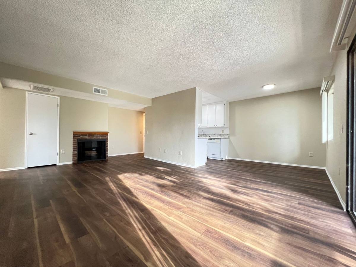 Apartment for rent at 23901 Los Rosas St, Canoga Park, CA 91304