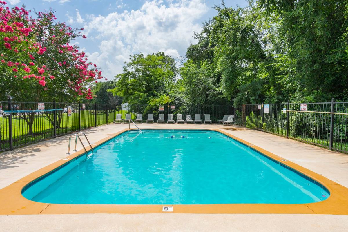 Apartment for rent at 1306 Bradyville Pike, Murfreesboro, TN 37130