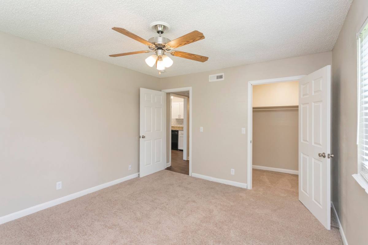 Apartment for rent at 1306 Bradyville Pike, Murfreesboro, TN 37130